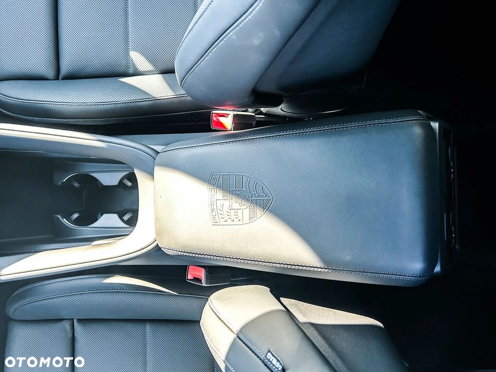 Porsche Macan - 14