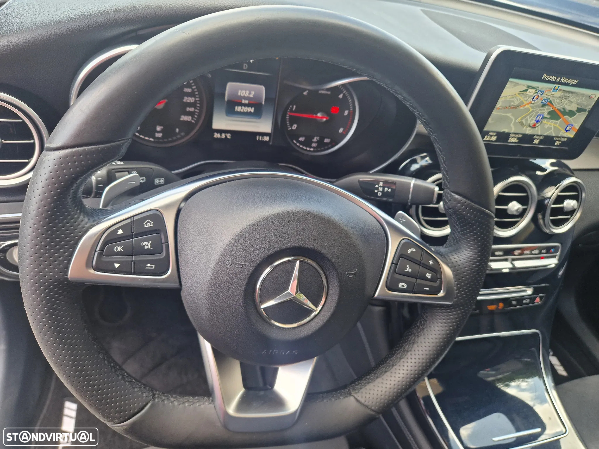 Mercedes-Benz GLC 220 d 4Matic 9G-TRONIC AMG Line - 20