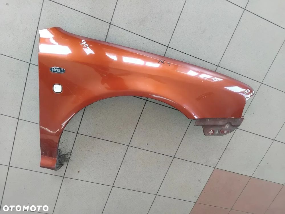 Skoda Octavia 1 błotnik prawy 96-04 lakier kod 9770