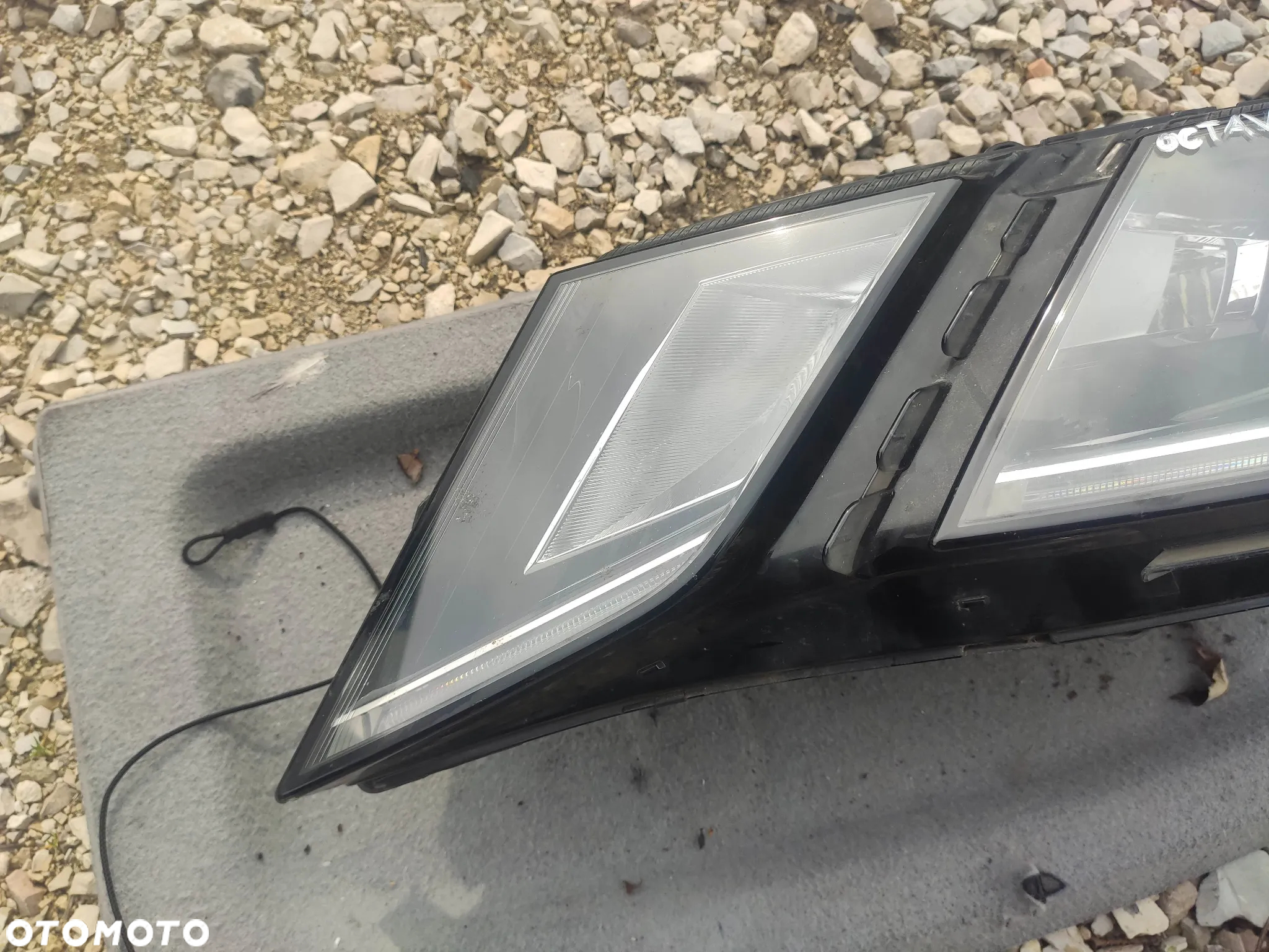 CC Lampa Lewy Przód Skoda Octavia III Lift FL 16-20 Led 5E1941015D - 2