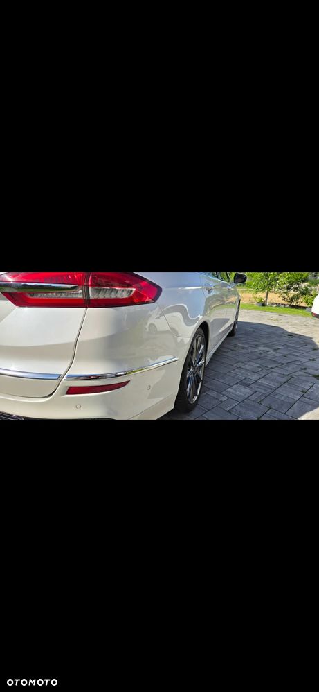 Ford Mondeo Vignale 2.0 TDCi PowerShift - 17