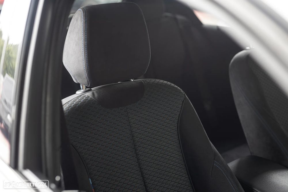 BMW 114 d Pack M - 22