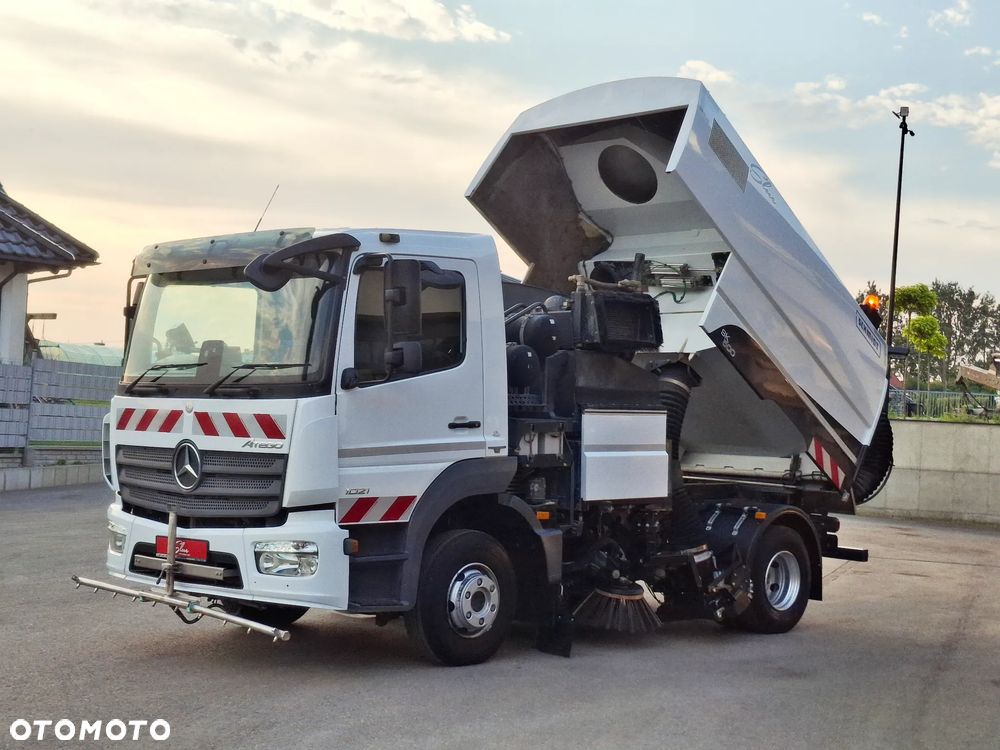 Mercedes-Benz Atego 1021 Zamiatarka Schmidt SK500 Napęd Hydrostatyczny Listwa Wysokiego Ciśnienia Karcher Szczotki Lewa Oraz Prawa Strona 3600 Mth Zamiatarka Uliczna - 22