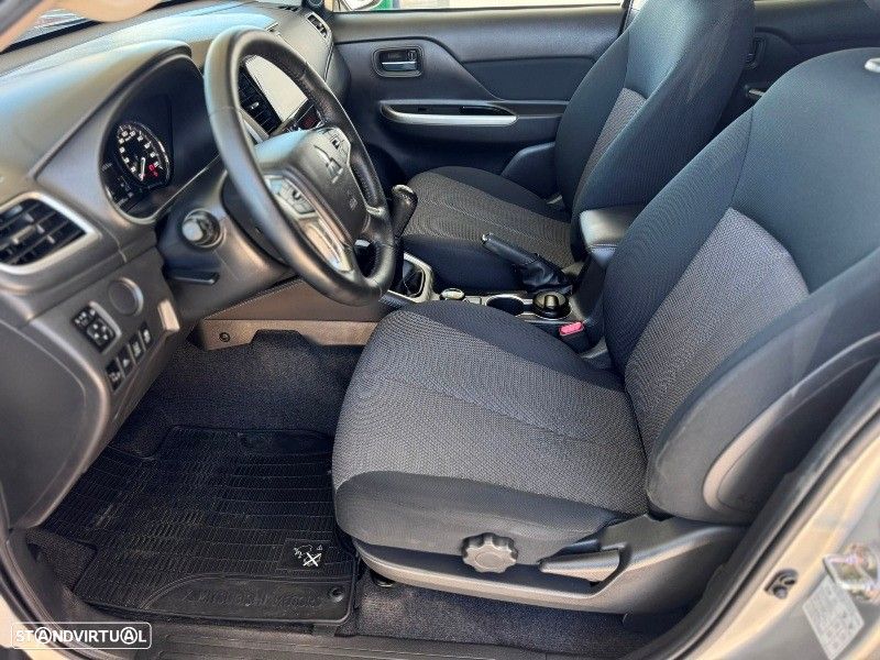 Mitsubishi L200 2.3 DI-D Strakar CD Connect Edition 4WD - 36