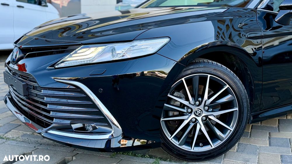 Toyota Camry 2.5 Exclusive - 2