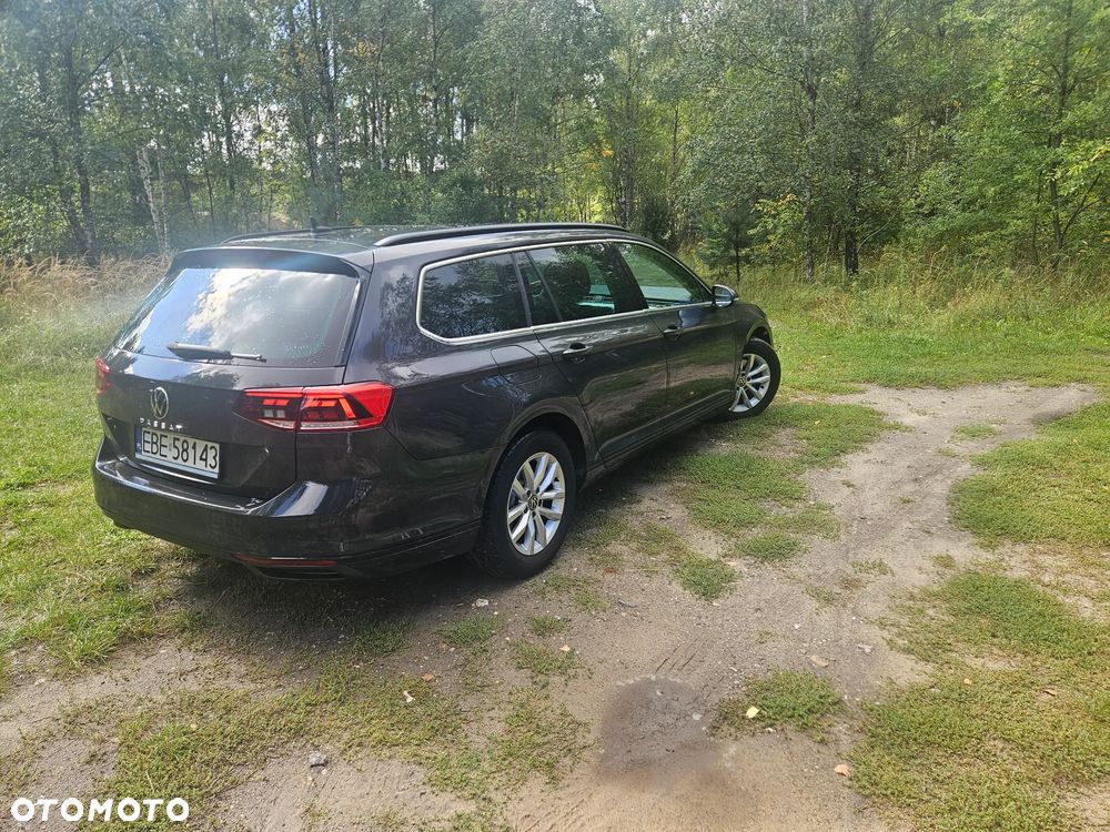 Volkswagen Passat 2.0 TDI SCR DSG Business - 8