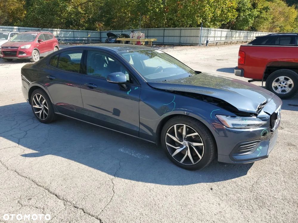 Volvo S60 T6 AWD Momentum Pro - 4