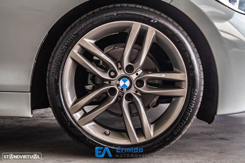 BMW 116 d Pack M - 16
