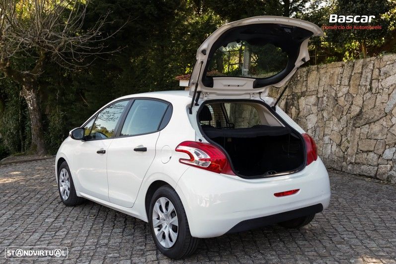 Peugeot 208 1.4 HDi Active - 9