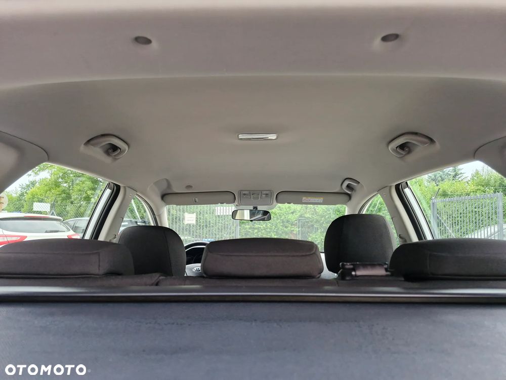 Kia Ceed 1.4 CVVT Attract - 26