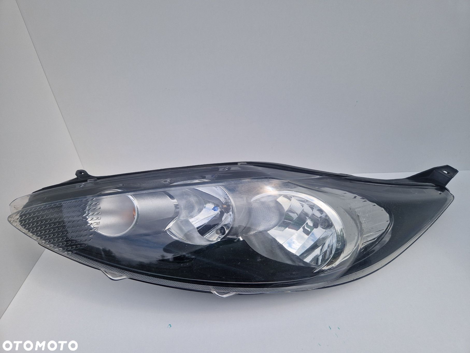 FORD FIESTA MK7 LAMPA PRZÓD PRZEDNIA LEWA  EUROPA  8A61-13W030AJ - 1