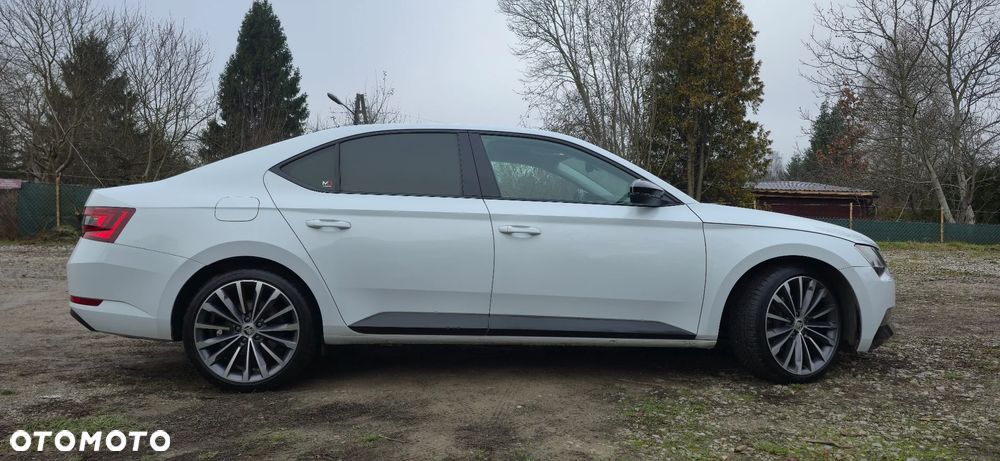 Skoda Superb 2.0 TDI Style DSG - 7