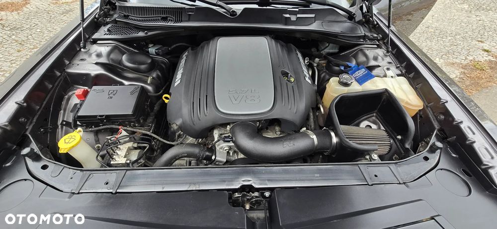 Dodge Challenger 5.7 R/T - 7