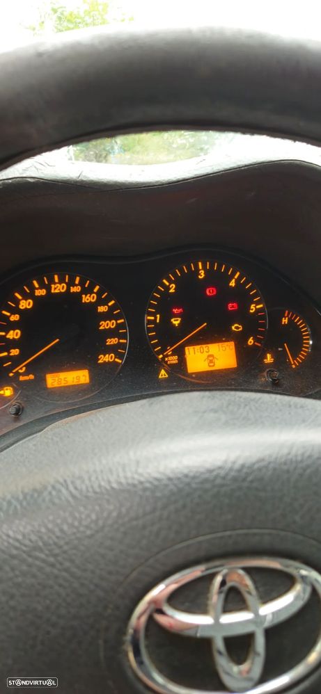 Toyota Avensis SW 2.0 D-4D Sol - 11