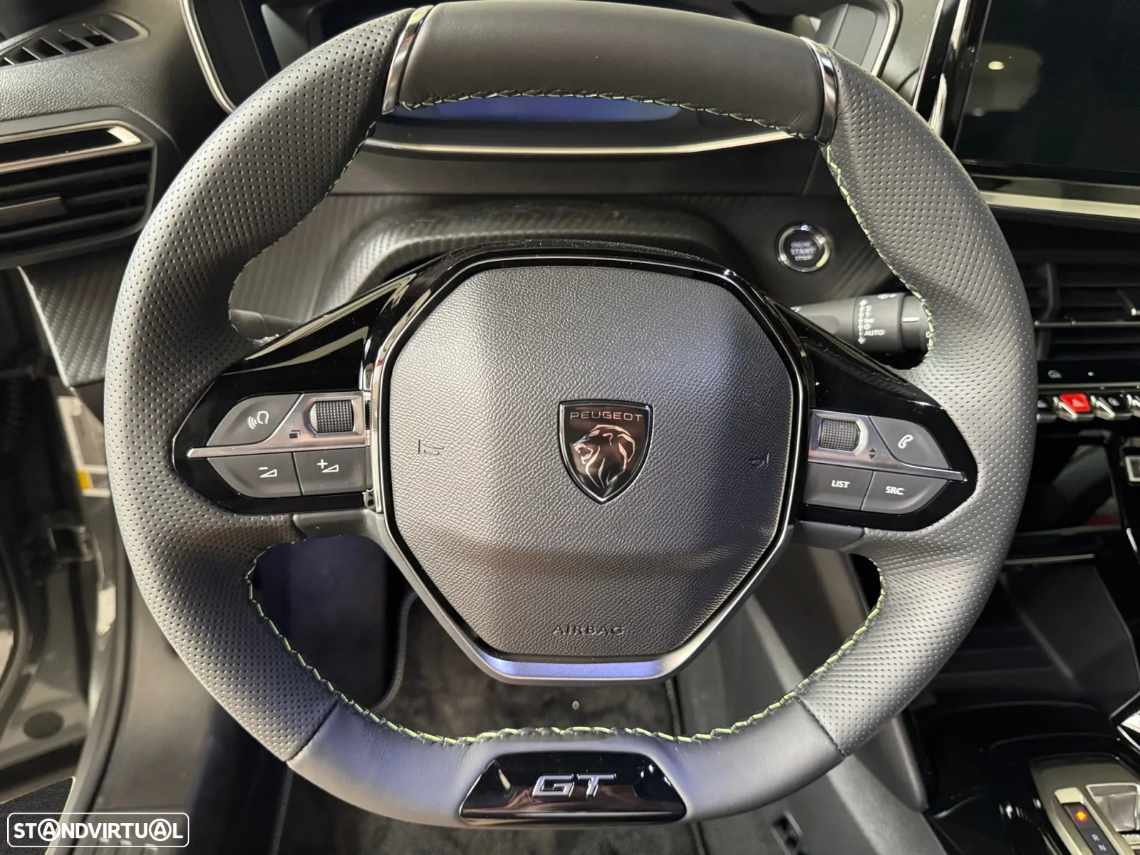 Peugeot e-2008 54 kWh GT - 12