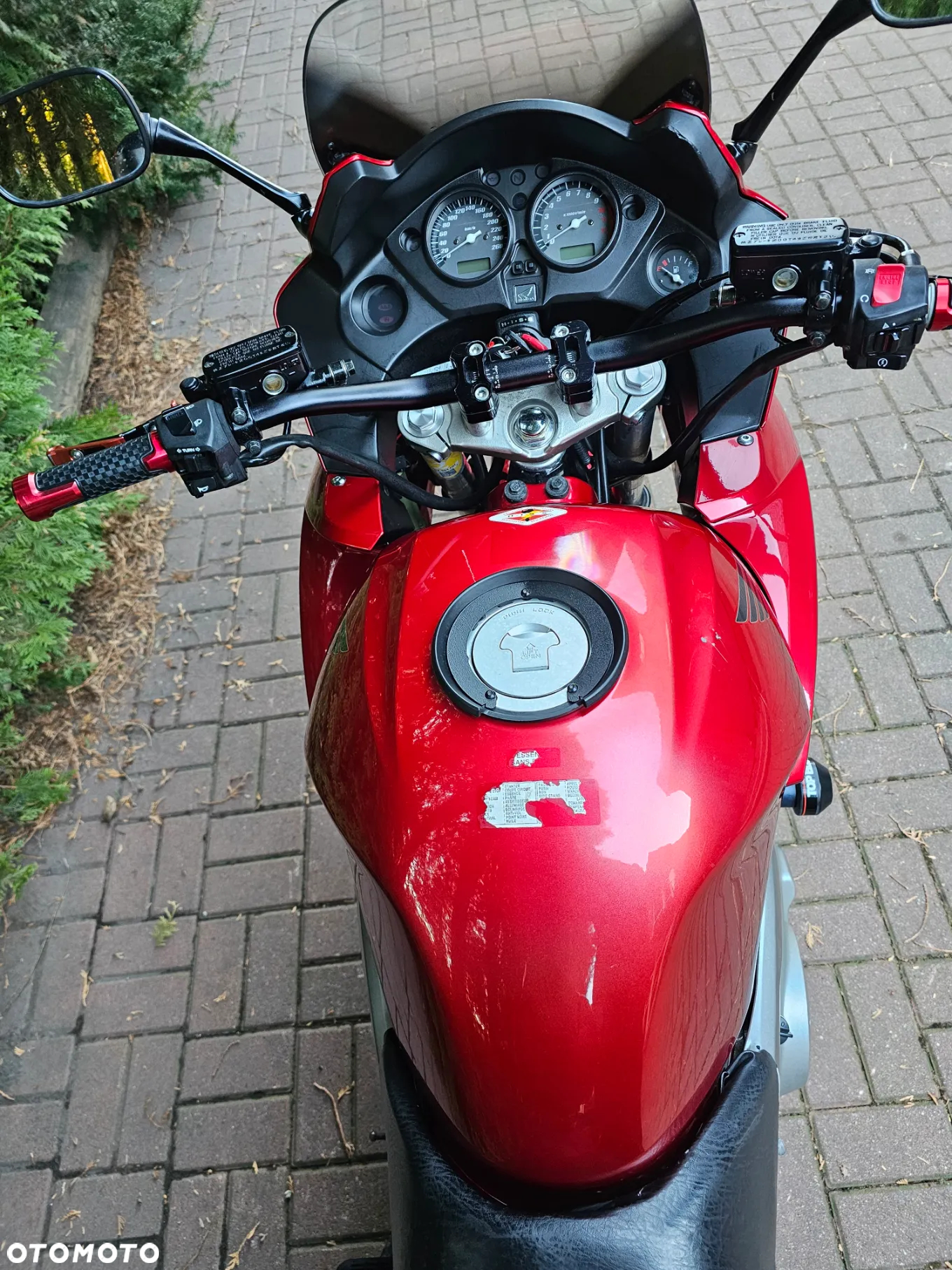 Honda CBF - 20