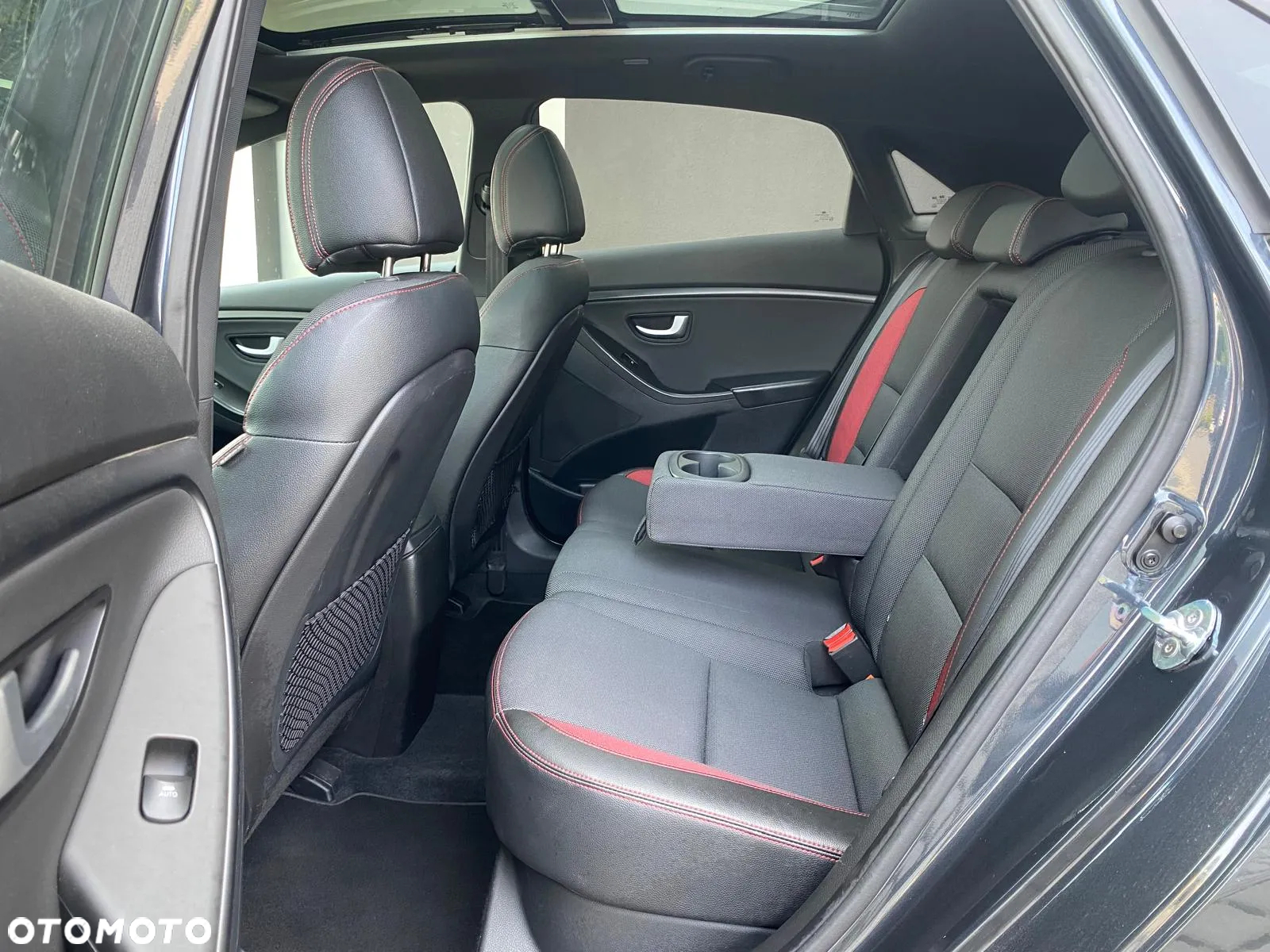 Hyundai i30 1.6 GDI Turbo Sport - 26