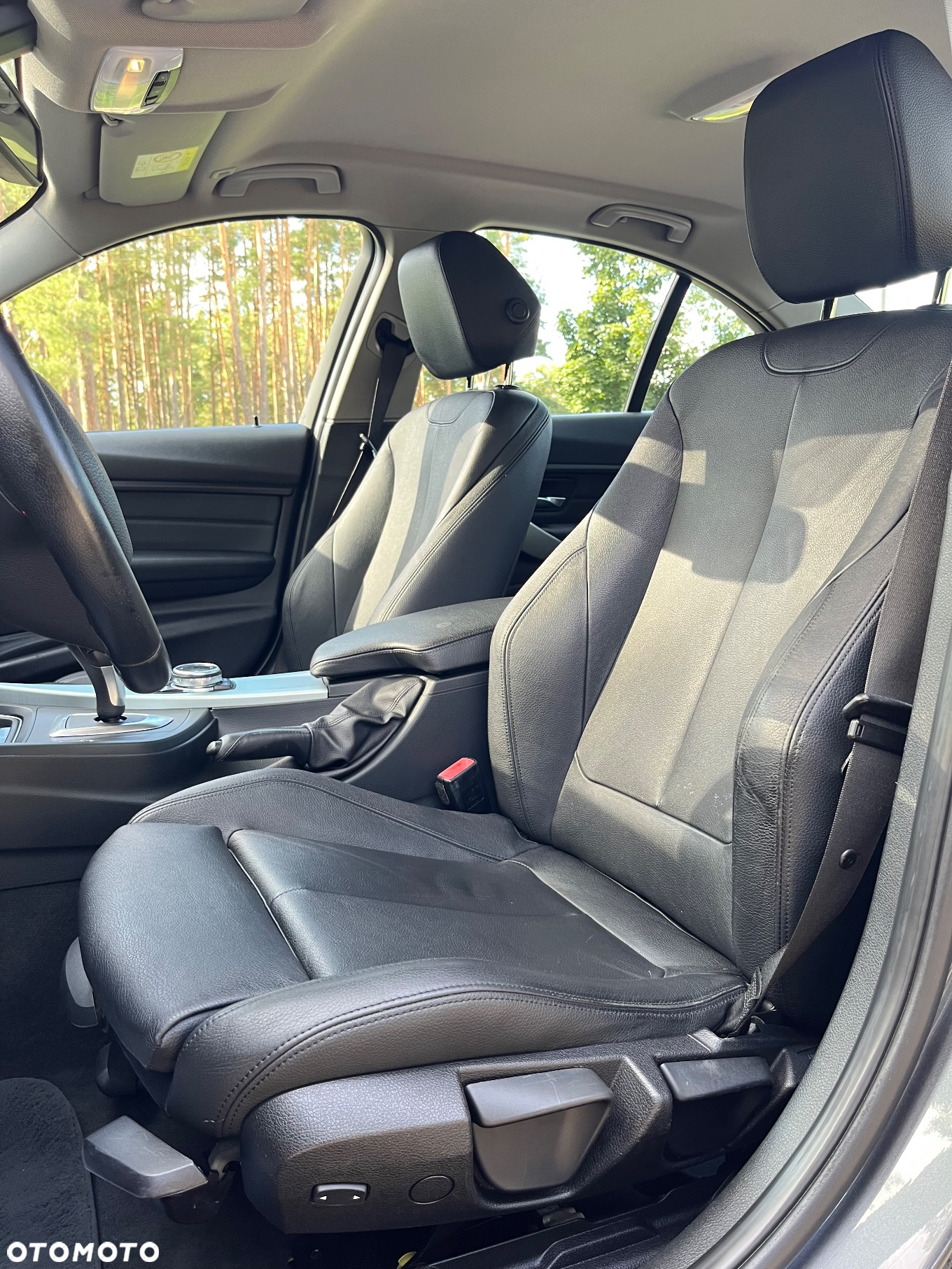 BMW Seria 3 318d Touring Sport Line - 23