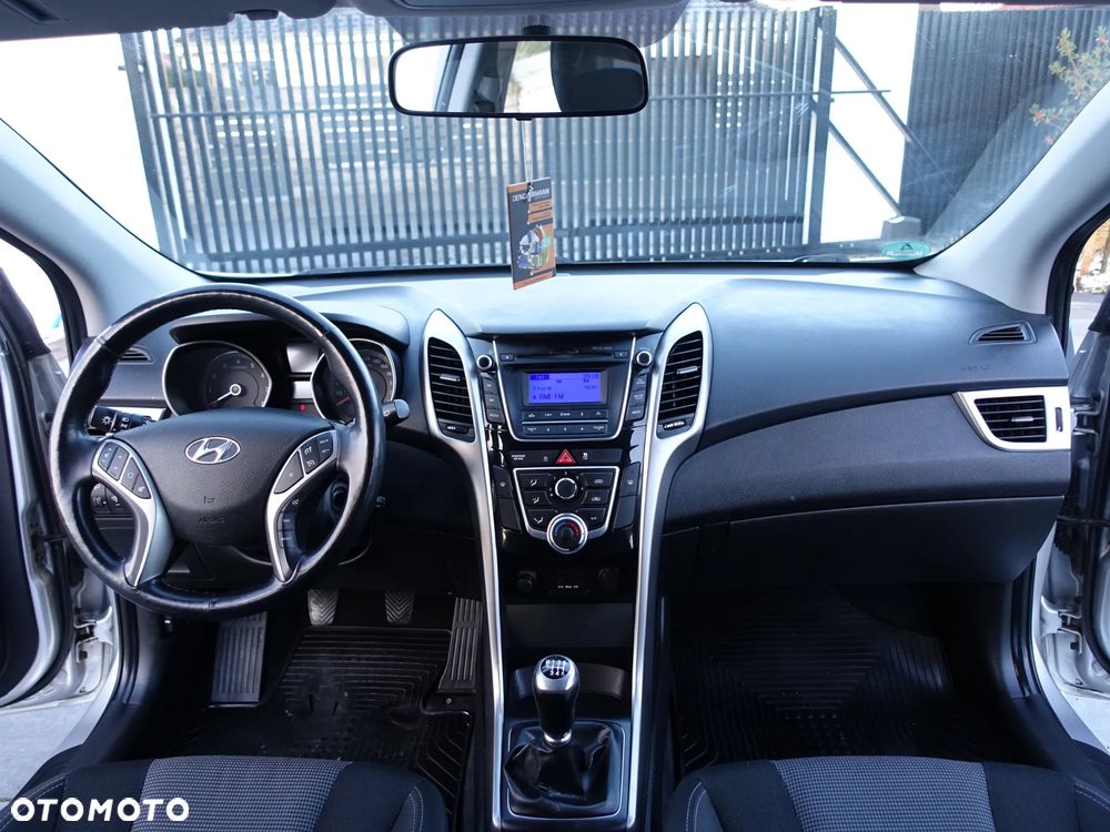 Hyundai i30 1.4 FIFA WM Edition - 13