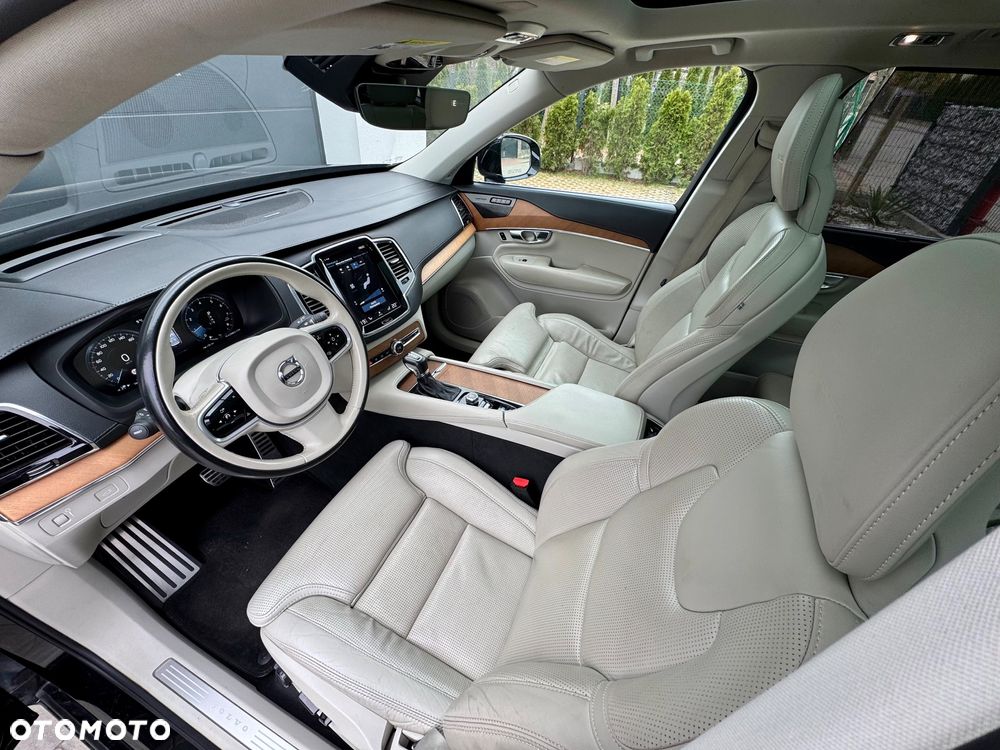 Volvo XC 90 T6 AWD Inscription 7os - 23