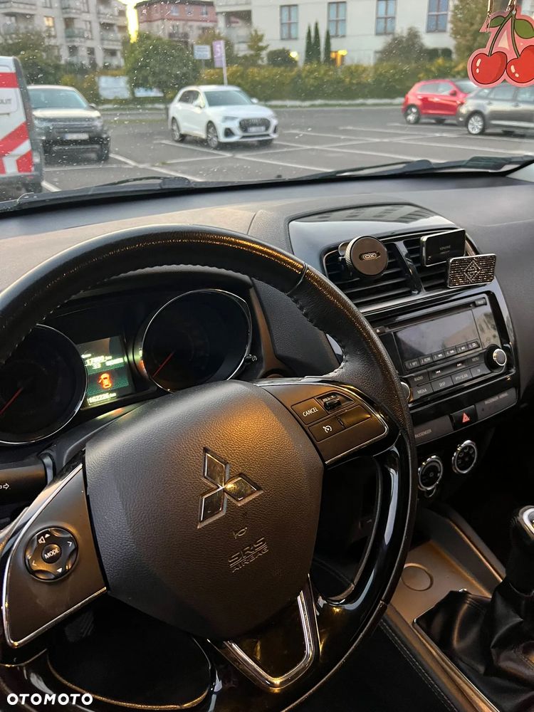 Mitsubishi ASX 1.6 Inform - 13