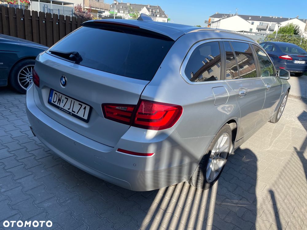 BMW Seria 5 520d Luxury Line - 4