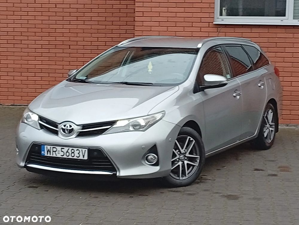 Toyota Auris - 9