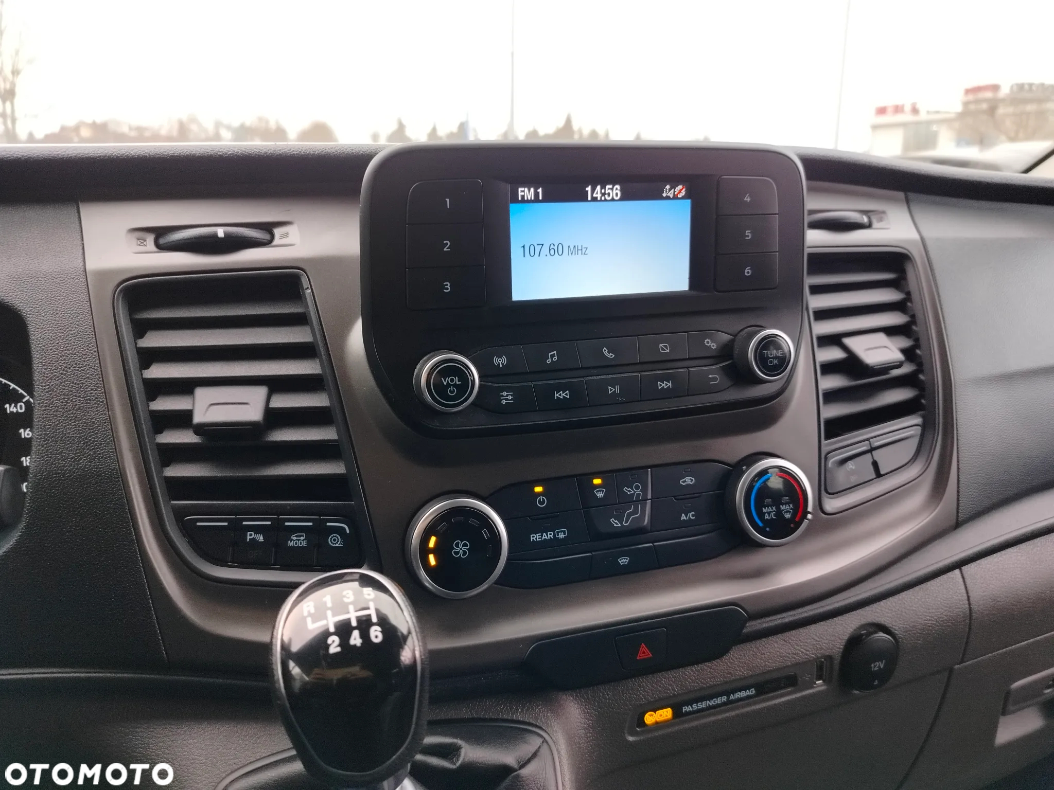 Ford Transit Custom - 19