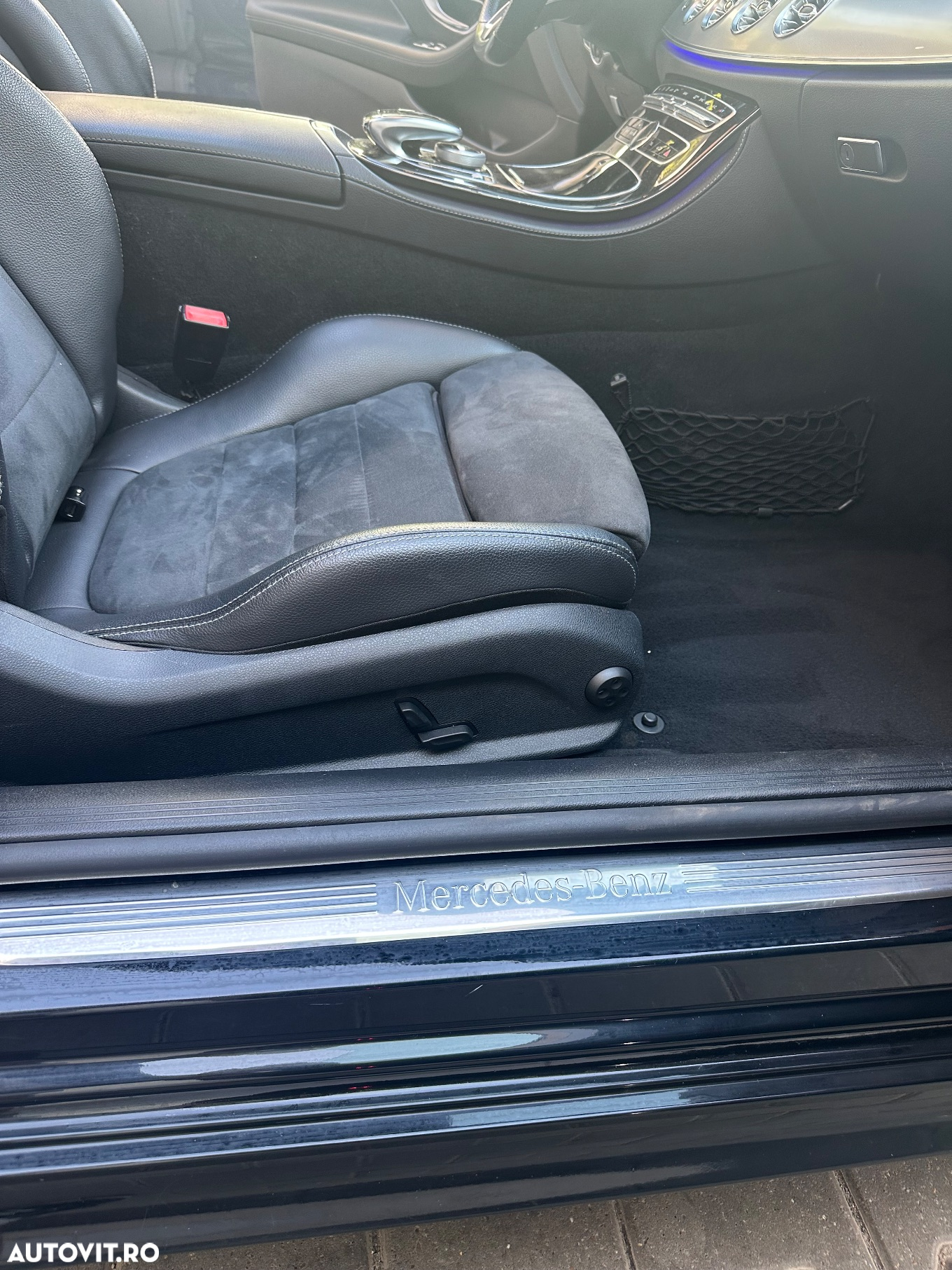 Mercedes-Benz E - 11