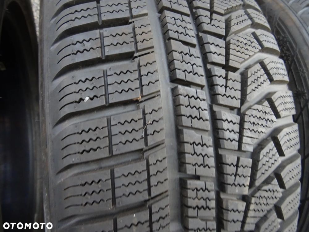 215/55/R16 93H Hankook Winter i Cept Evo 2 - 5