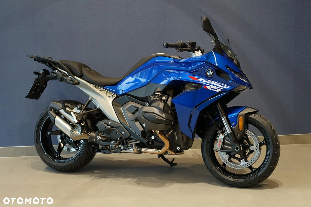 BMW R - 1