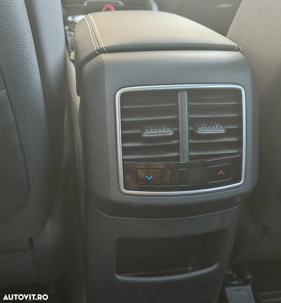 Kia Sportage 1.6 T-GDI HEV 6AT 4x4 GT Line - 19