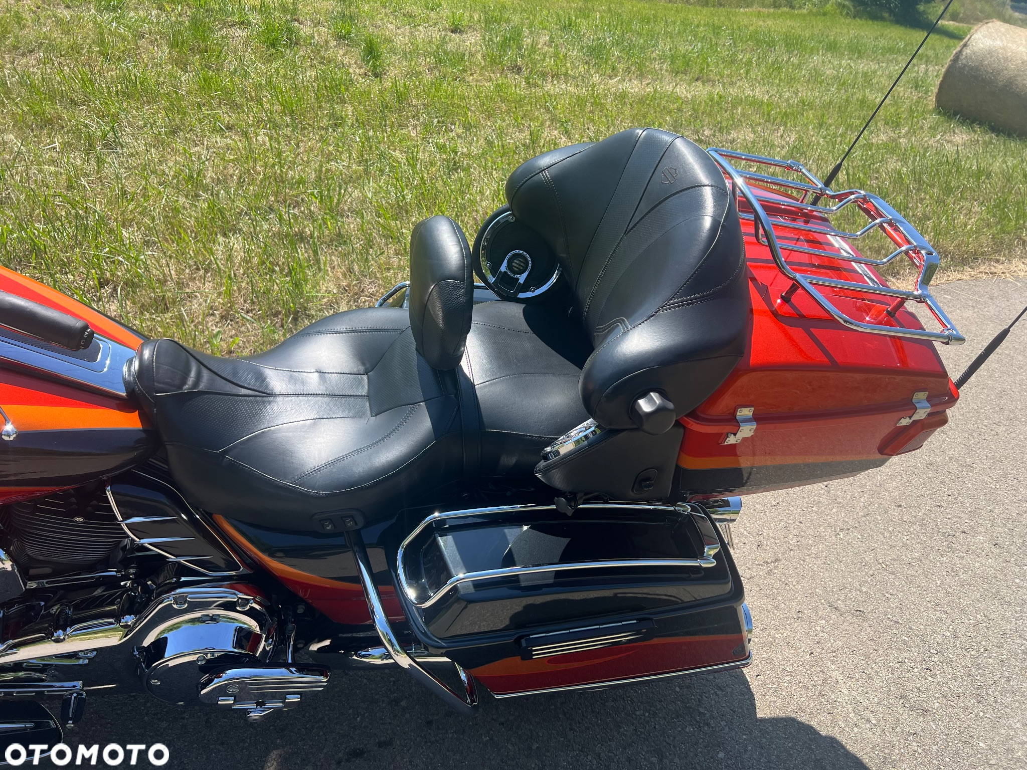 Harley-Davidson FLHTCU Ultra - 5