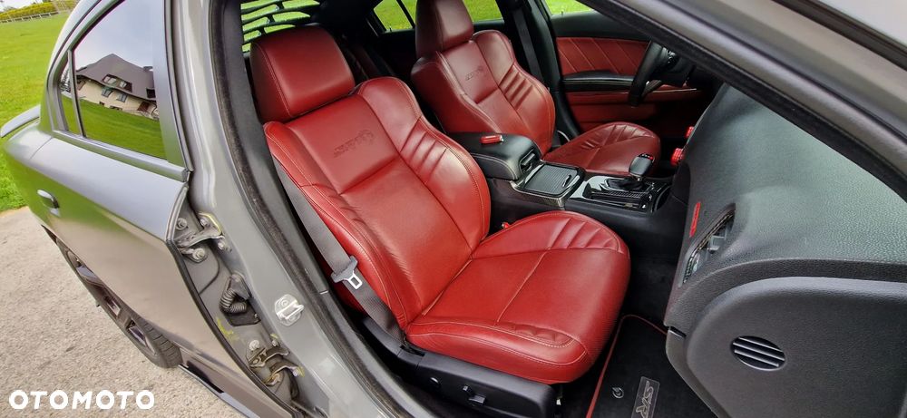 Dodge Charger Automatik SRT Hellcat - 24