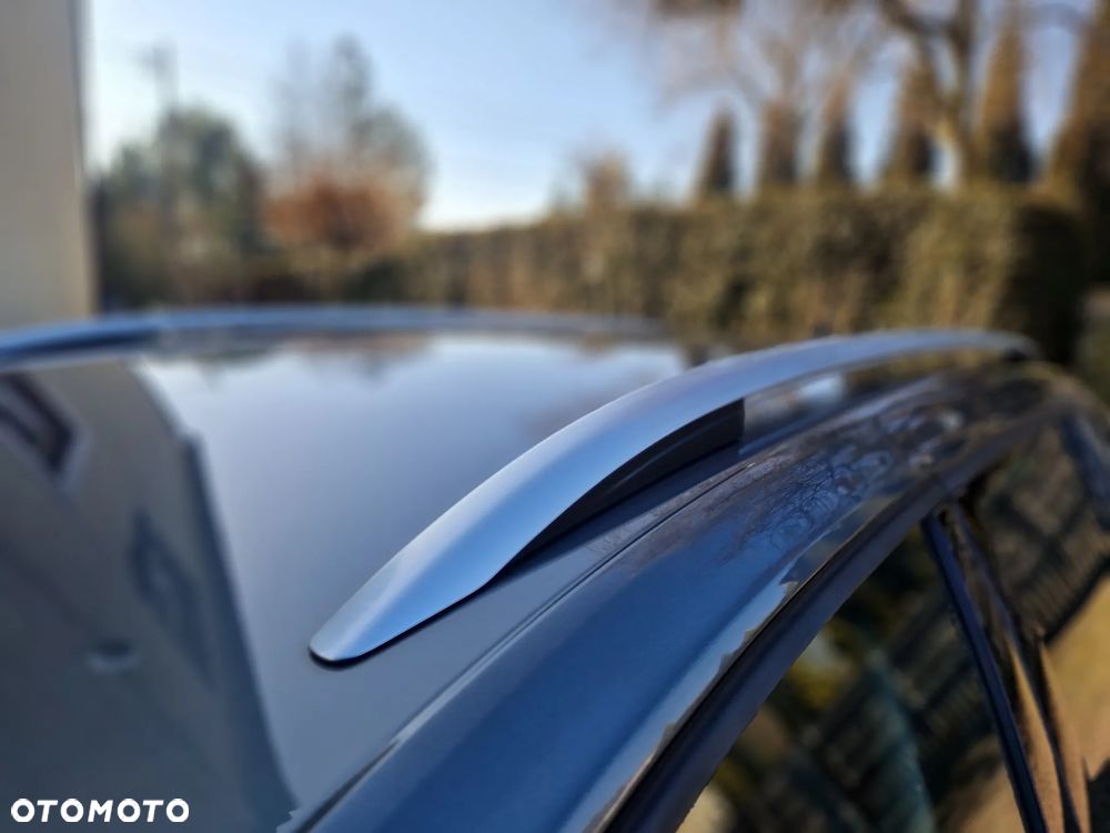 Volkswagen Golf 2.0 TDI R-Line DSG - 17