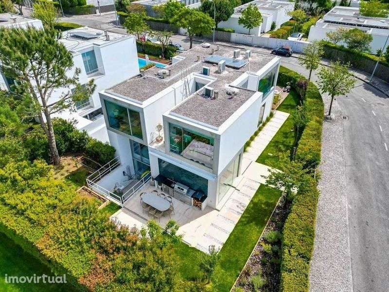 Moradia T3 com piscina em Carnaxide – Oeiras - Grande imagem: 4/10