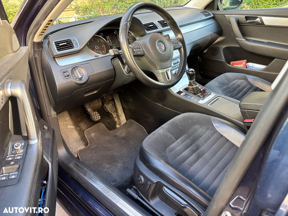 Volkswagen Passat 2.0 TDI BlueMotion Tehnology Comfortline - 3