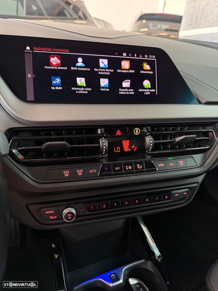 BMW 116 d Pack Desportivo M Auto - 22