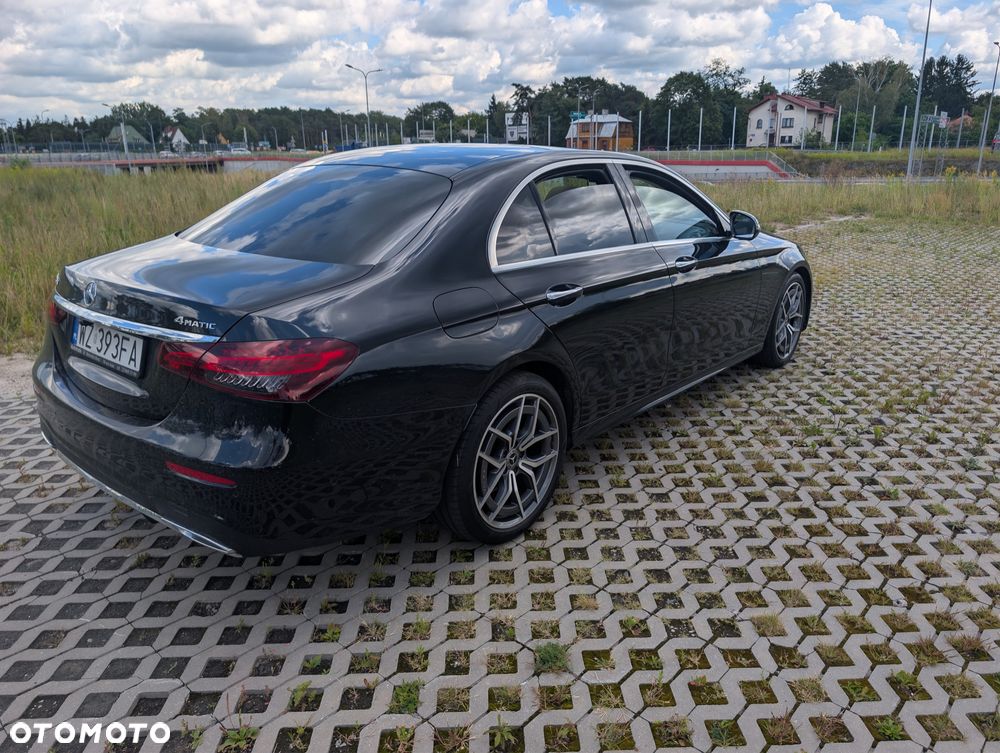 Mercedes-Benz Klasa E 220 d 4-Matic Avantgarde - 5
