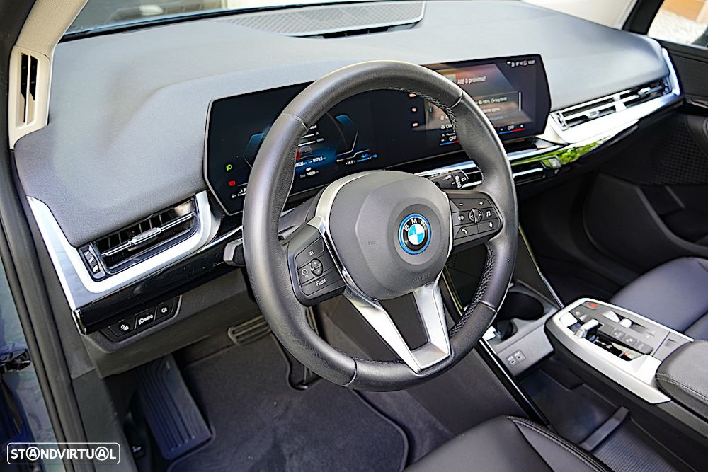 BMW 225xe Active Tourer e xDrive Edição Optimized - 25