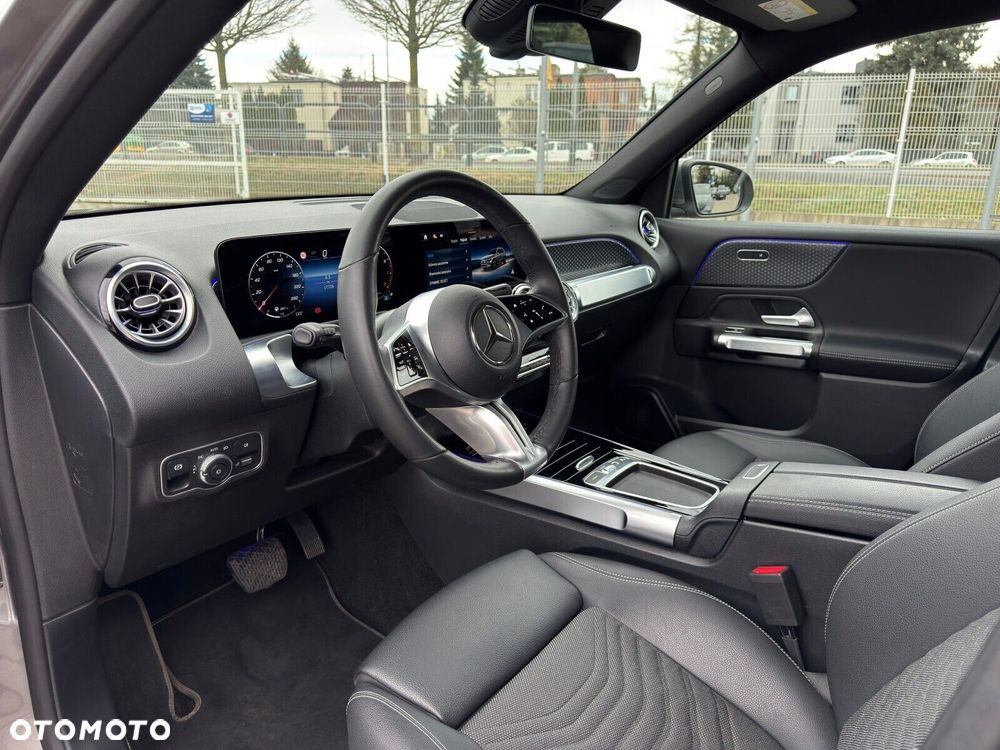 Mercedes-Benz GLB 200 Progressive 7G-DCT - 20