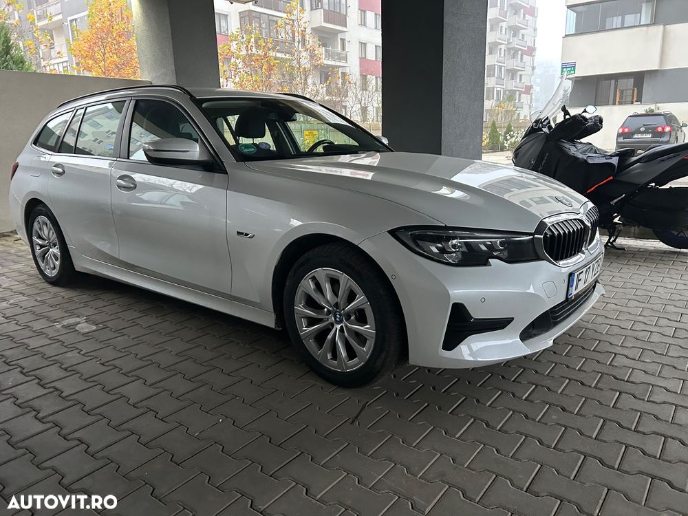 BMW Seria 3 320e Touring Aut. - 6