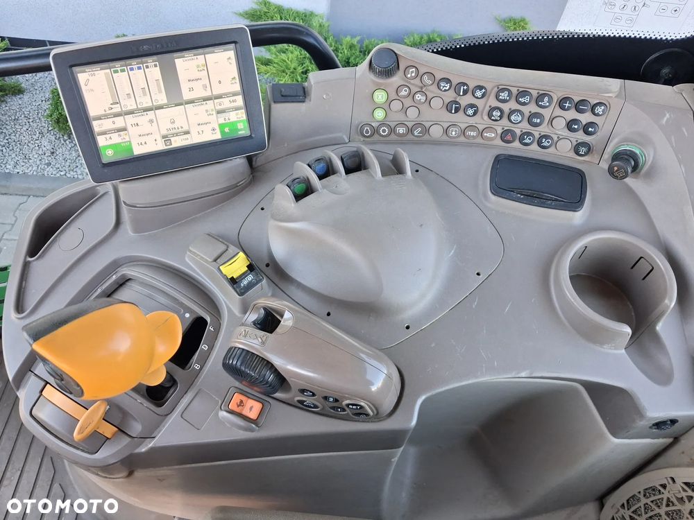 John Deere 6110 R - 20