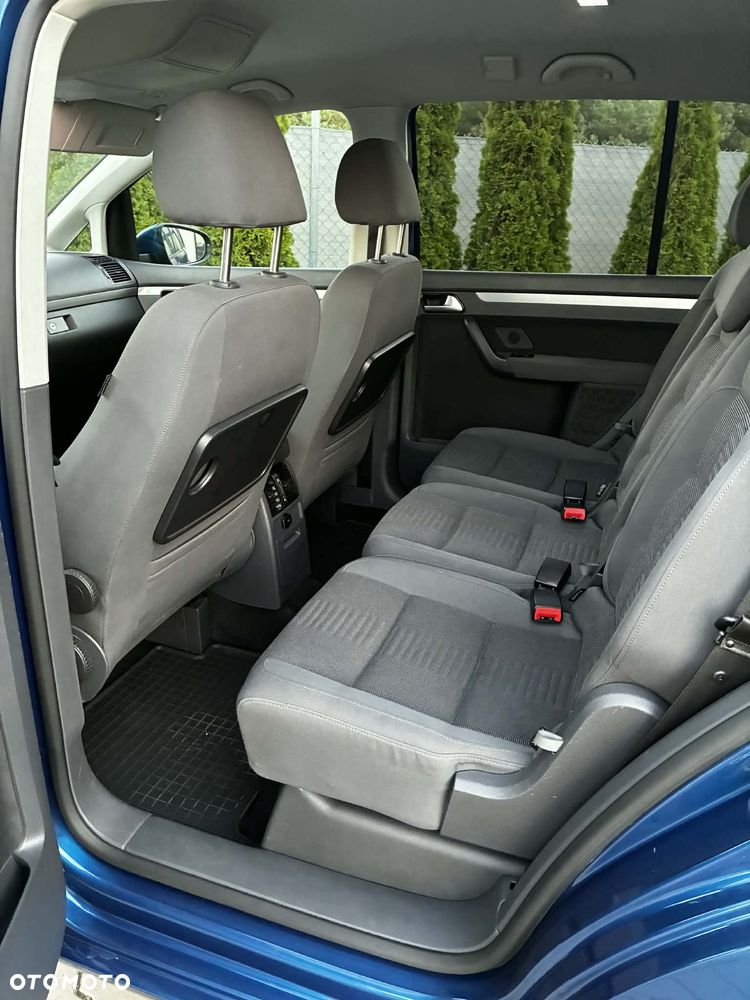 Volkswagen Touran 1.4 TSI Highline DSG - 21