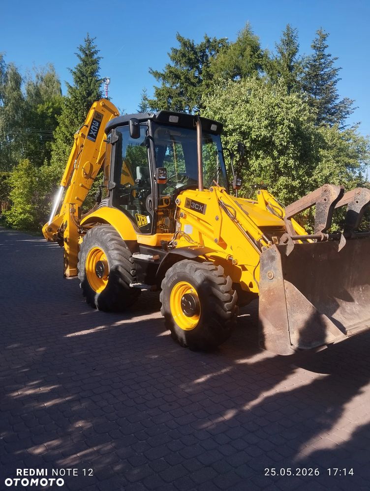 JCB 3Cx Contractor super stan - 26