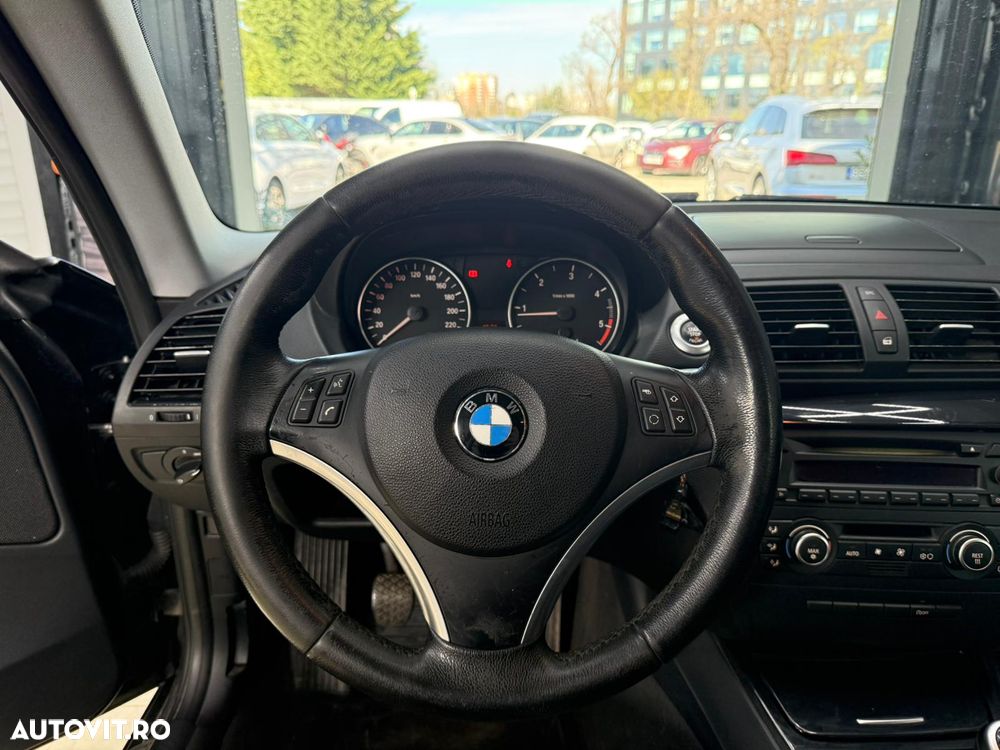 BMW Seria 1 118d - 12