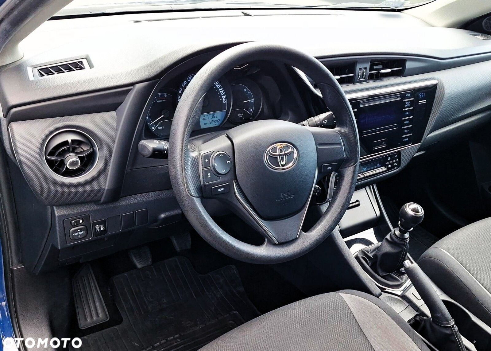 Toyota Auris 1.6 Active - 10