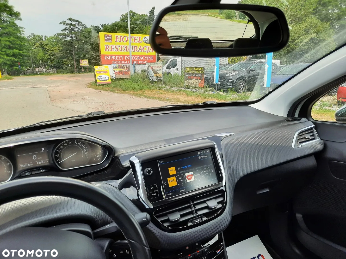 Peugeot 208 PureTech 110 Stop & Start EAT6 Allure - 32
