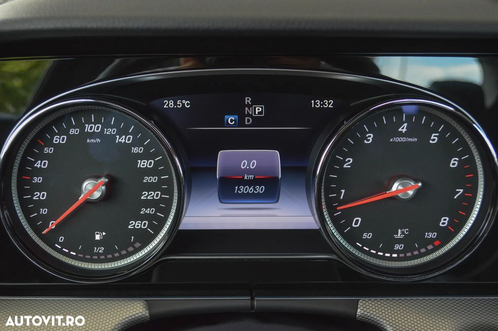 Mercedes-Benz E 200 4MATIC 9G-TRONIC Avantgarde - 7