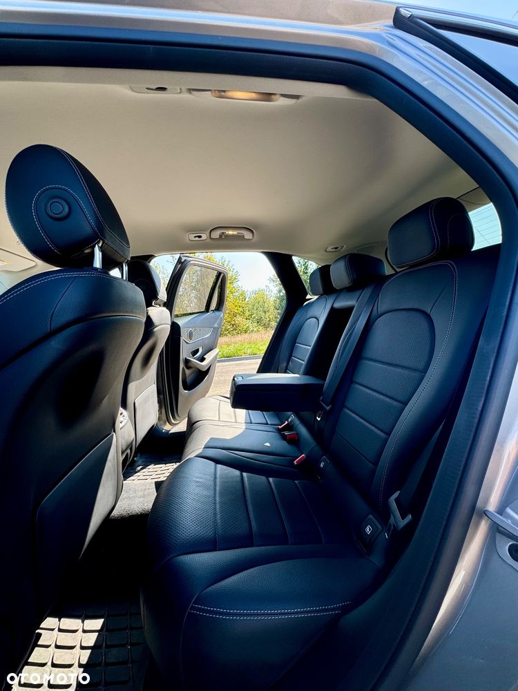 Mercedes-Benz GLC 200 d 4-Matic - 3